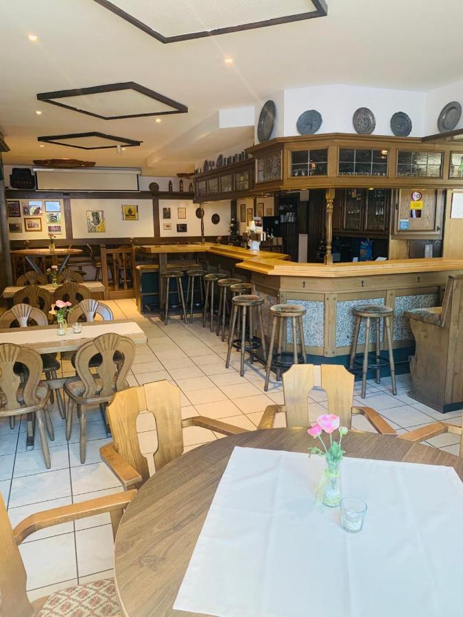 Landgasthaus Jaegerhof Bueren  Exteriör bild